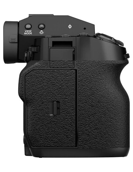 FUJI X-H2 + XF 16-80MM